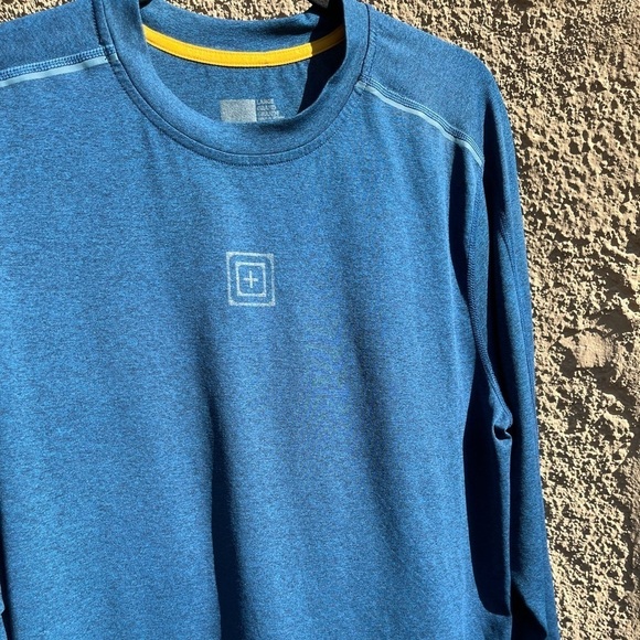 Men's 5.11 Tactical Shirt Blue Solid LS L Rash Guard Active Breath Gym Surf Pool - Picture 7 of 10